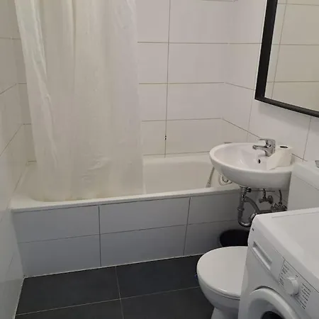 Uk381 Monteurwohnung In Aschaffenbourg